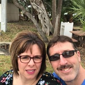 Meet your Posher, Lynn